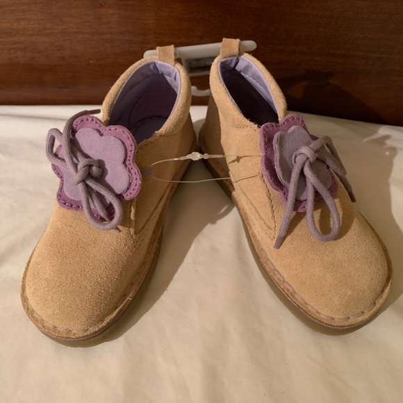 Baby Gap Suede Desert Boot with Purple Flowers Size 11 - Picture 11 of 11